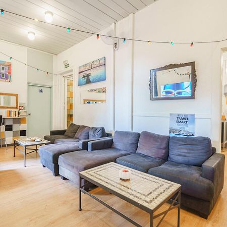 Casa Barcelo Hostel Барселона Экстерьер фото