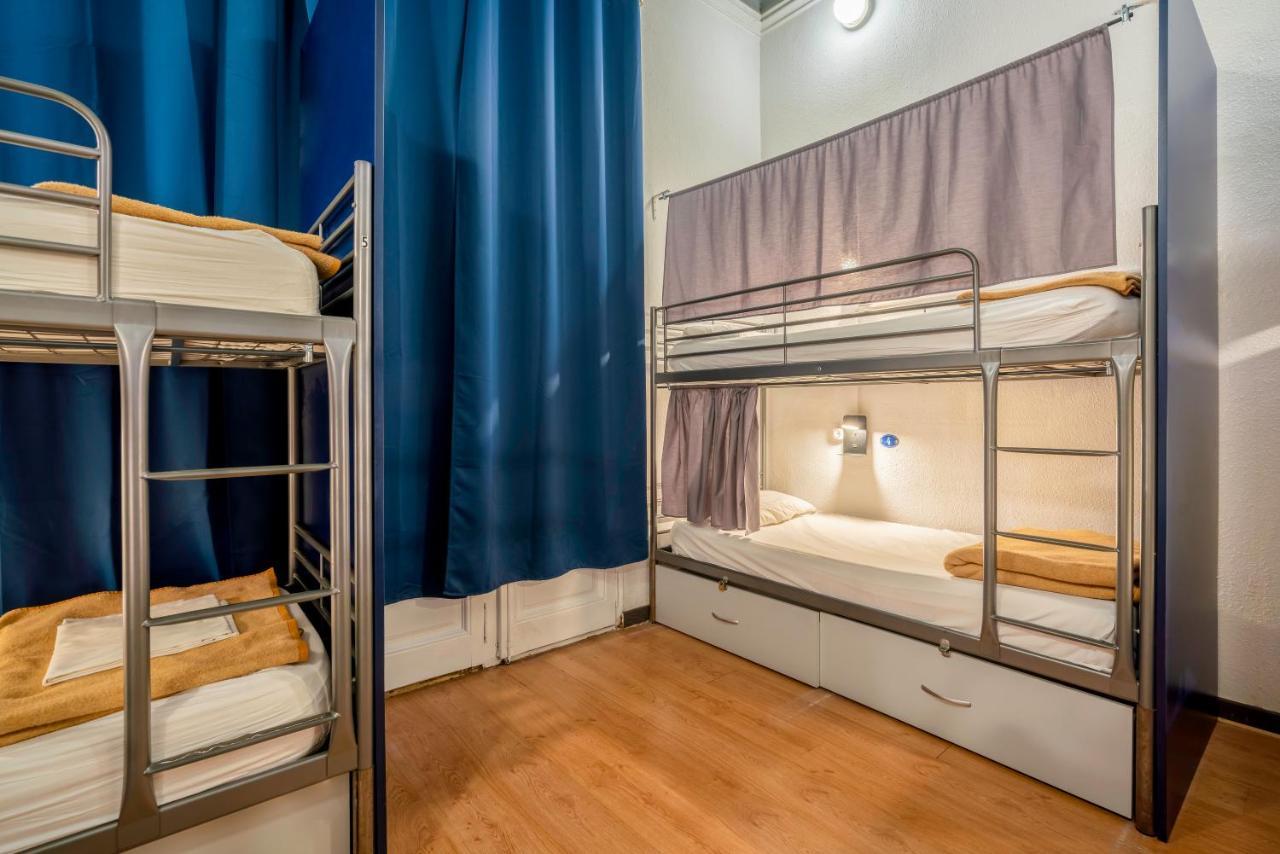 Casa Barcelo Hostel Барселона Экстерьер фото