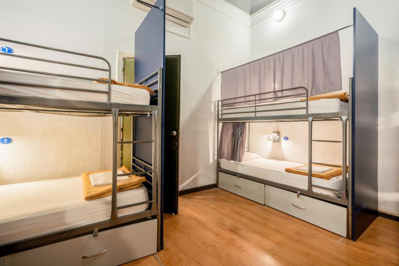 Casa Barcelo Hostel Барселона Экстерьер фото