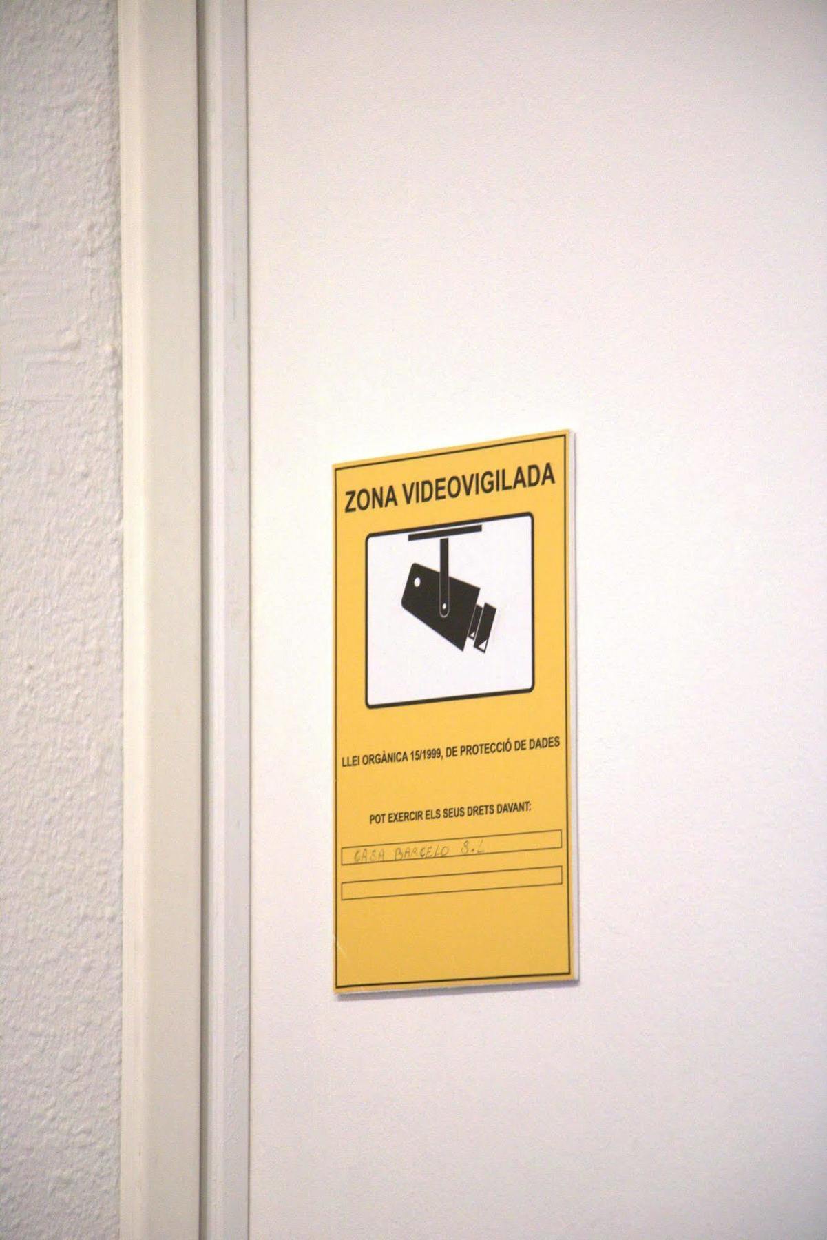 Casa Barcelo Hostel Барселона Экстерьер фото